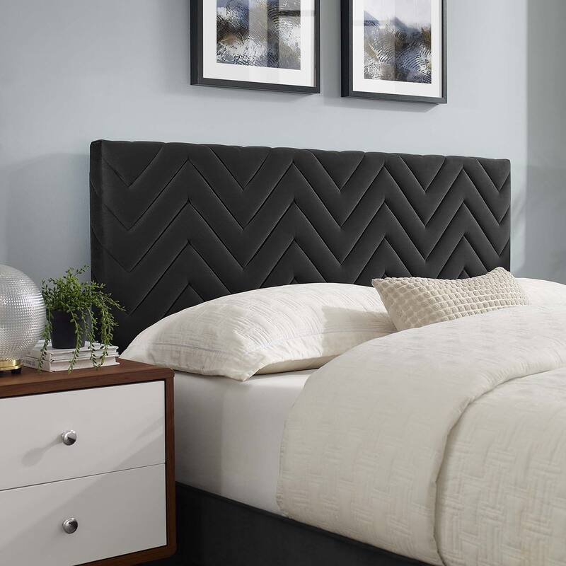 Leah Chevron Tufted Performance Velvet Full Platform Bed