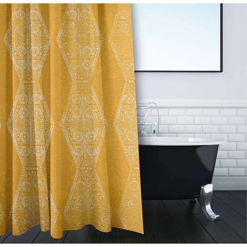 71 x 74-inch Pyramid Stripedd Geometric Print Shower Curtain