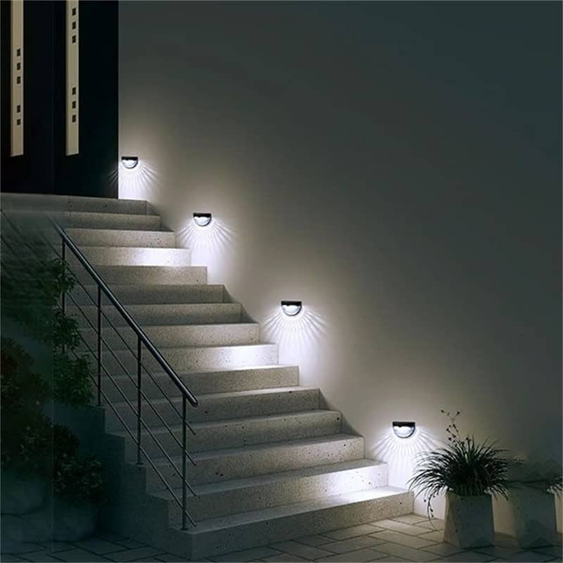 6 Pack Solar Powered Outdoor Lights