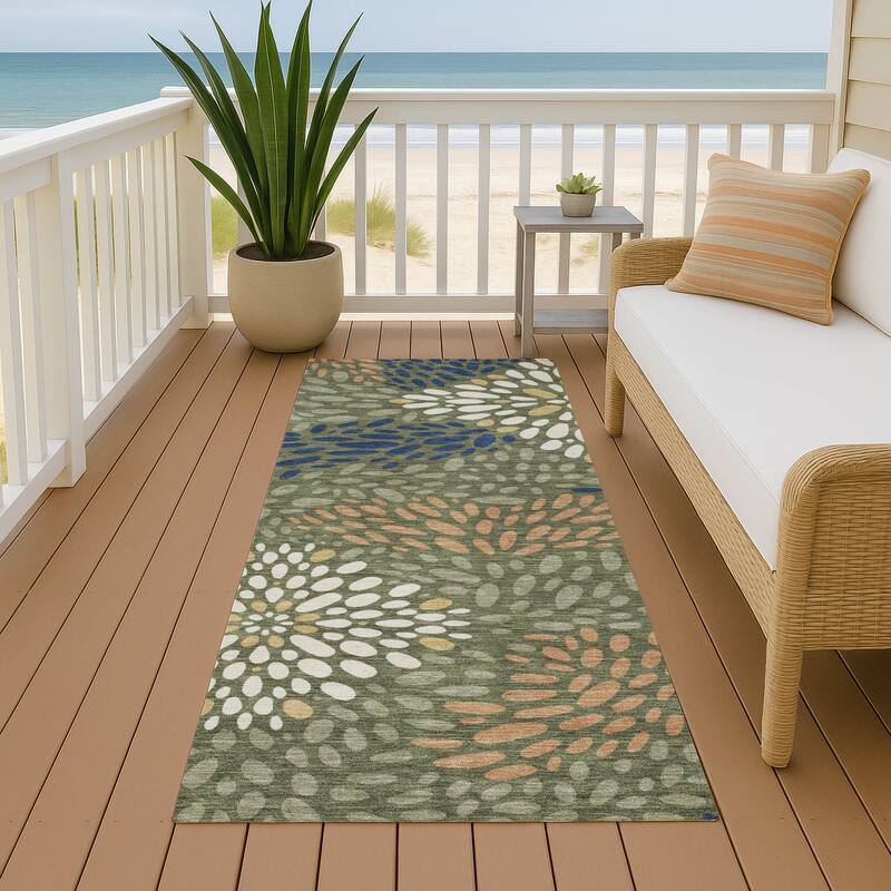 Machine Washable Indoor/ Outdoor Modern Genoa Chantille Rug - Olive - 2'3" x 7'6"