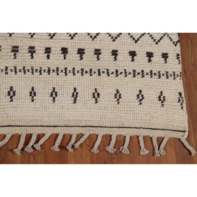 Beige / Ivory Moroccan Area Rug Handmade Wool Carpet - 6'0"x 9'5"