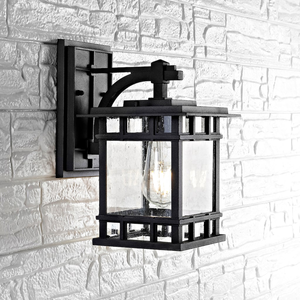 SAFAVIEH Grit Outdoor Wall Lantern - 7"x9"x11.8" - 7Wx9Dx12H