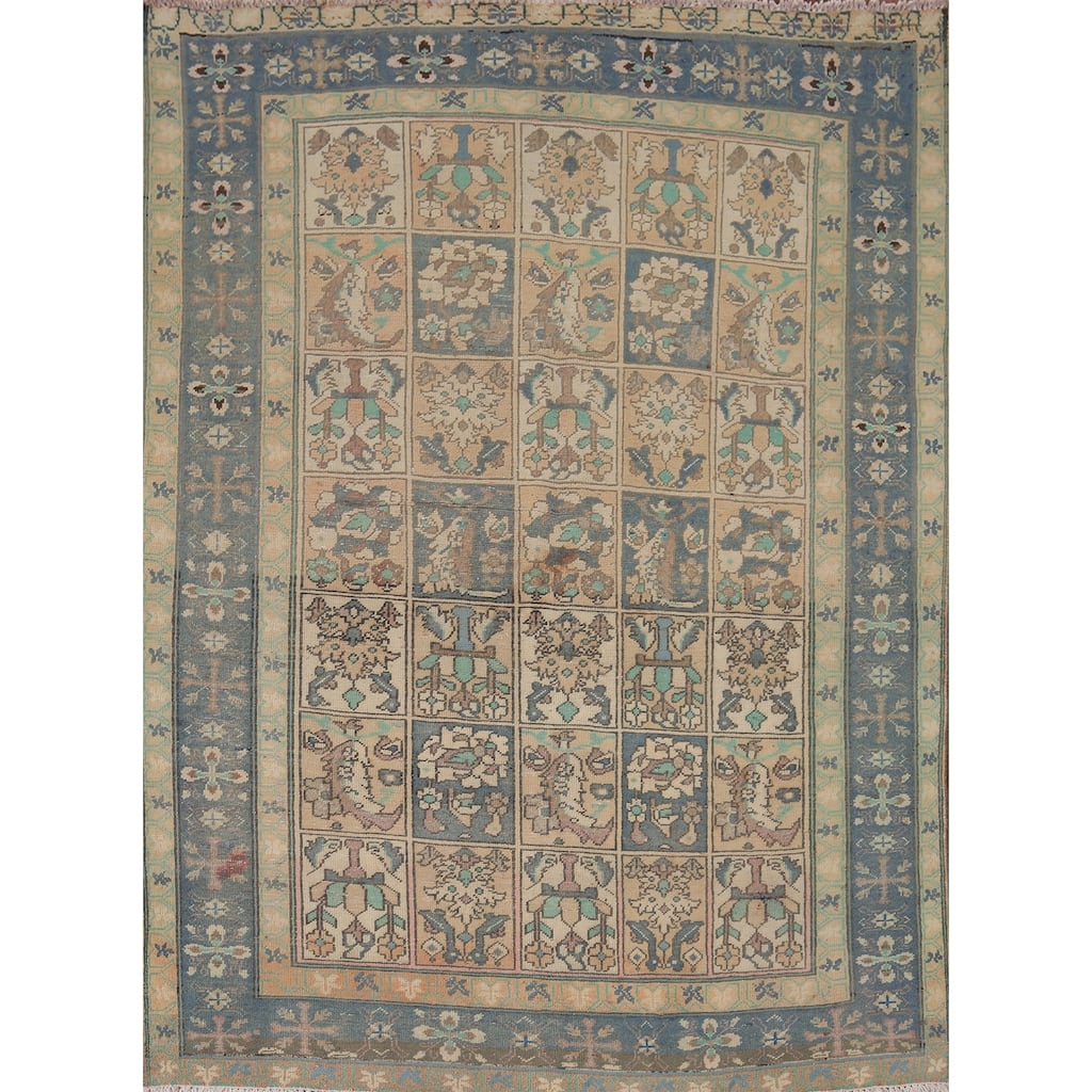 Multi-Color Distressed Bakhtiari Persian Vintage Wool Carpet - 5'0" x 6'8"