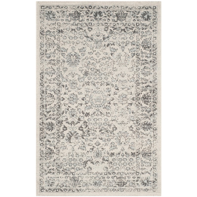 SAFAVIEH Carmel Lilianka Vintage Boho Distressed Oriental Rug - 4' x 6' - Beige/Blue