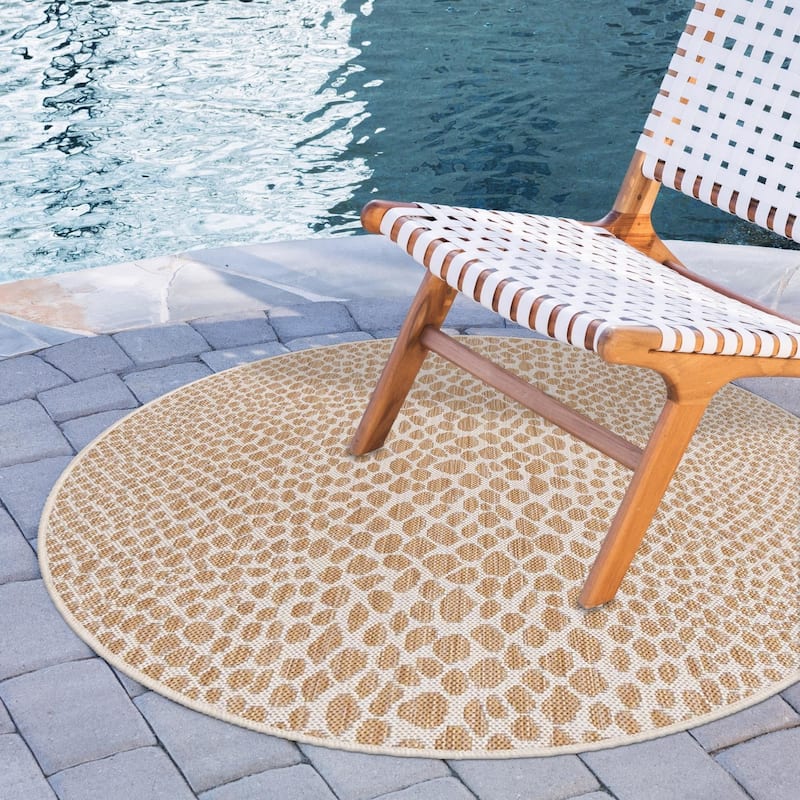 Outdoor Zrand Collection Area Rug - Dark Beige - 13' Round