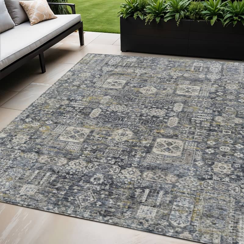 HomeRoots Oriental Transitional Rectangle Outdoor Rug - 5' X 8'