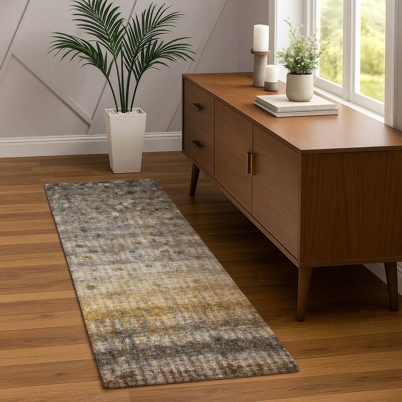 Machine Washable Indoor/ Outdoor Ombre Stripes Chantille Rug