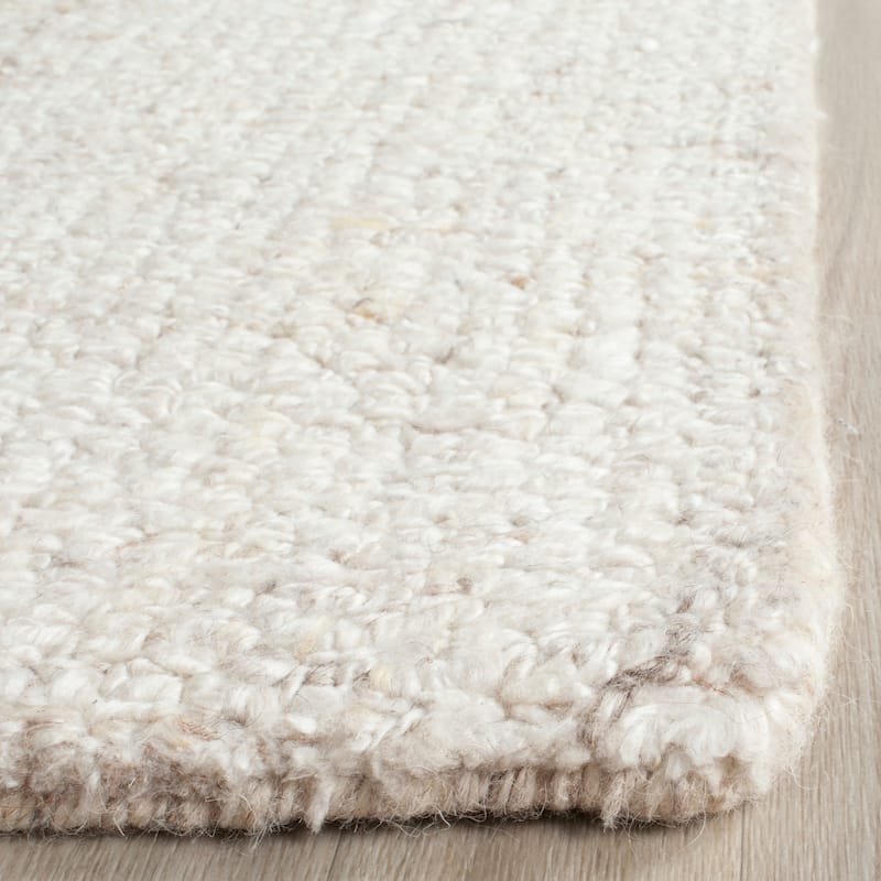 SAFAVIEH Handmade Abstract Nettie Modern Viscose Rug