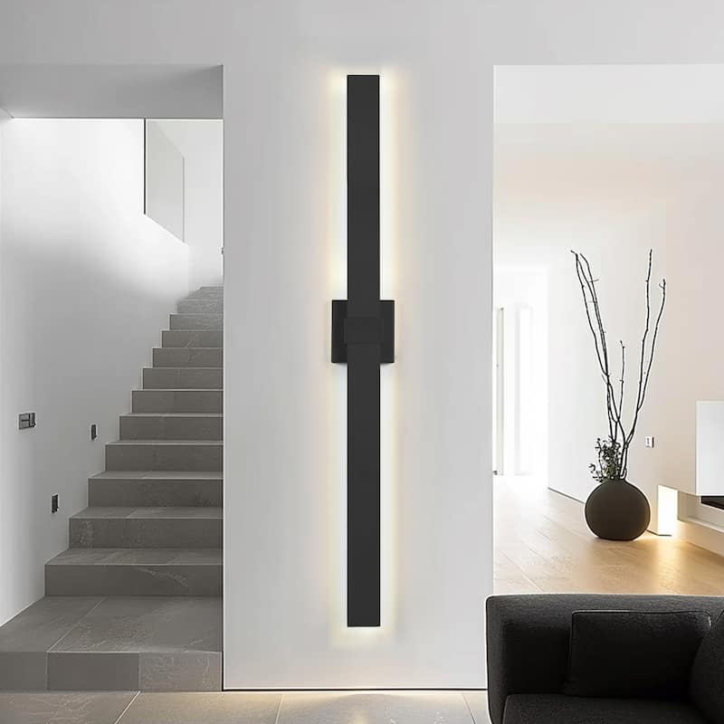 1-Light Black/White Aluminum LED Outdoor Wall Sconce