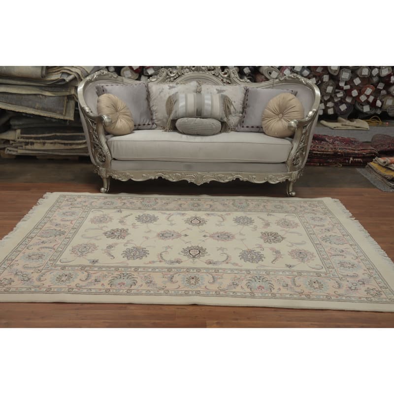 Hand Knotted Oriental 100% Wool Carpet Traditional Floral Beige & Ivories Tabriz Area Rug - 7' 11'' X 5' 7''