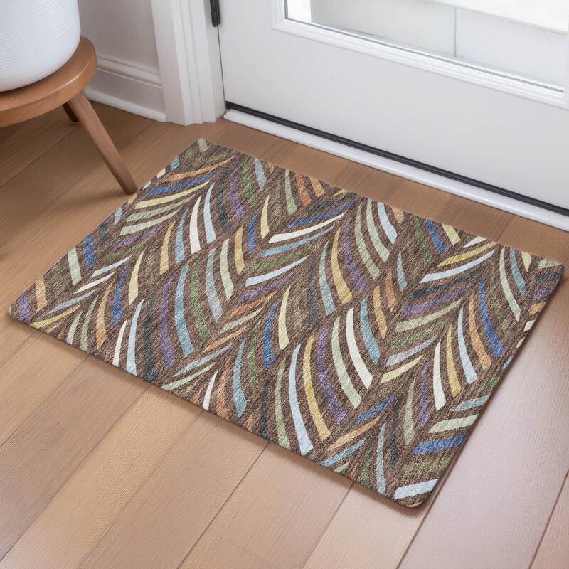 Machine Washable Indoor/ Outdoor Modern Feather Chantille Rug