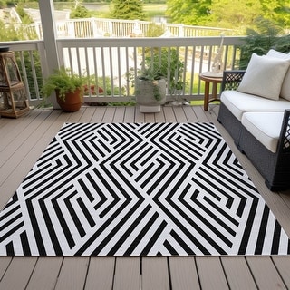 Machine Washable Indoor/ Outdoor Modern Diamonds Chantille Rug - Bed ...