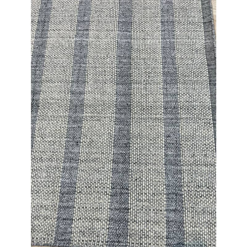 Hand-Knotted Wool Handloom Rug, 6' x 9', White/Gray Area Rug, Stylish Soft Texture for Modern Interiors - L
