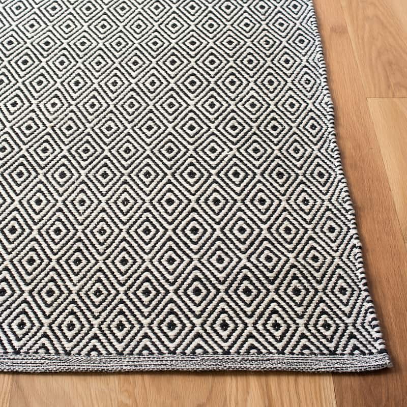 SAFAVIEH, Handmade Flatweave Montauk Brice Casual Cotton Rug