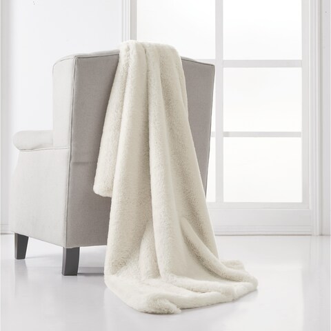 Charisma Luxe Super Soft Faux Fur 50x70 Throw with Gift Box