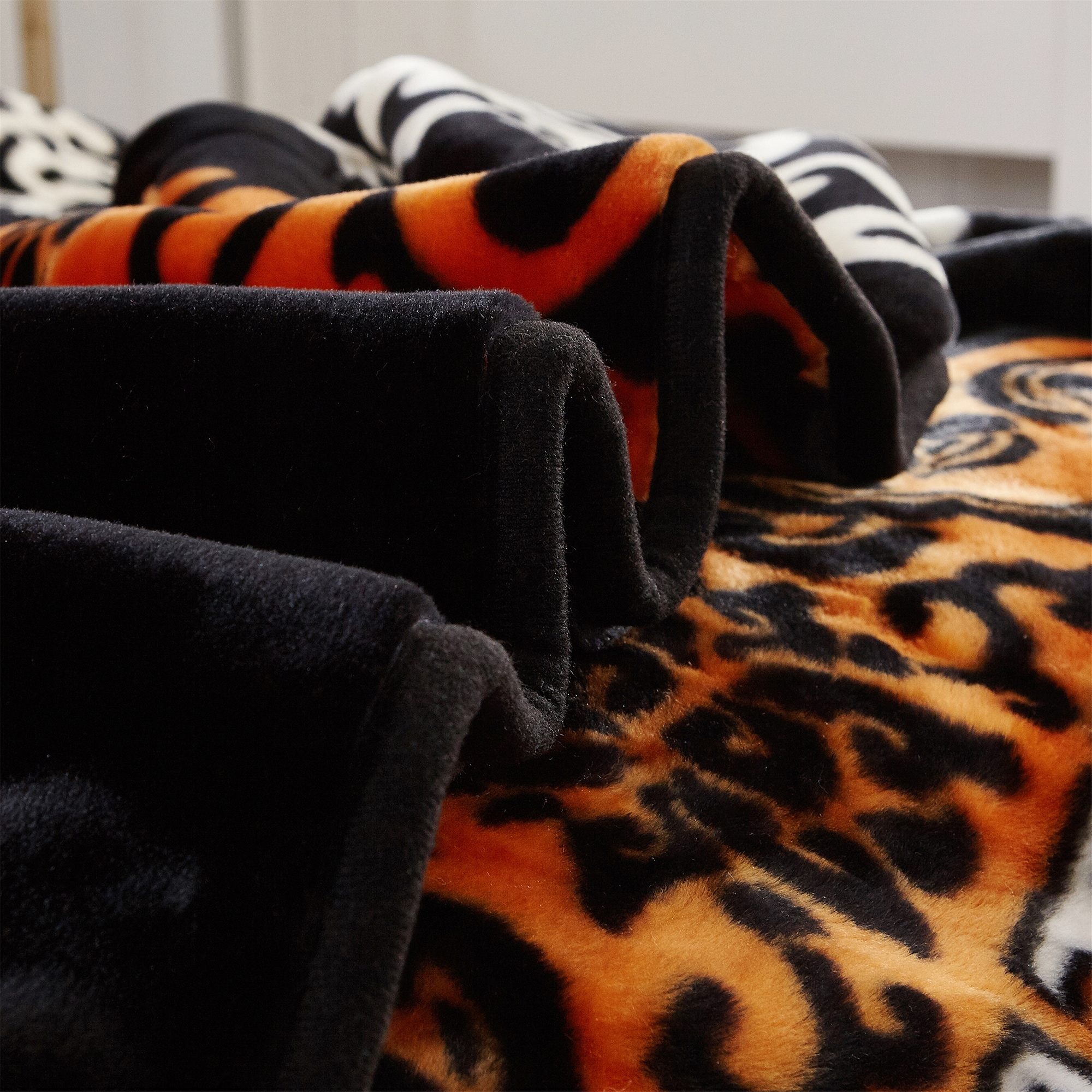 как выглядит Heavy Korean Mink Fleece King Size Blanket, Christmas Gift фото