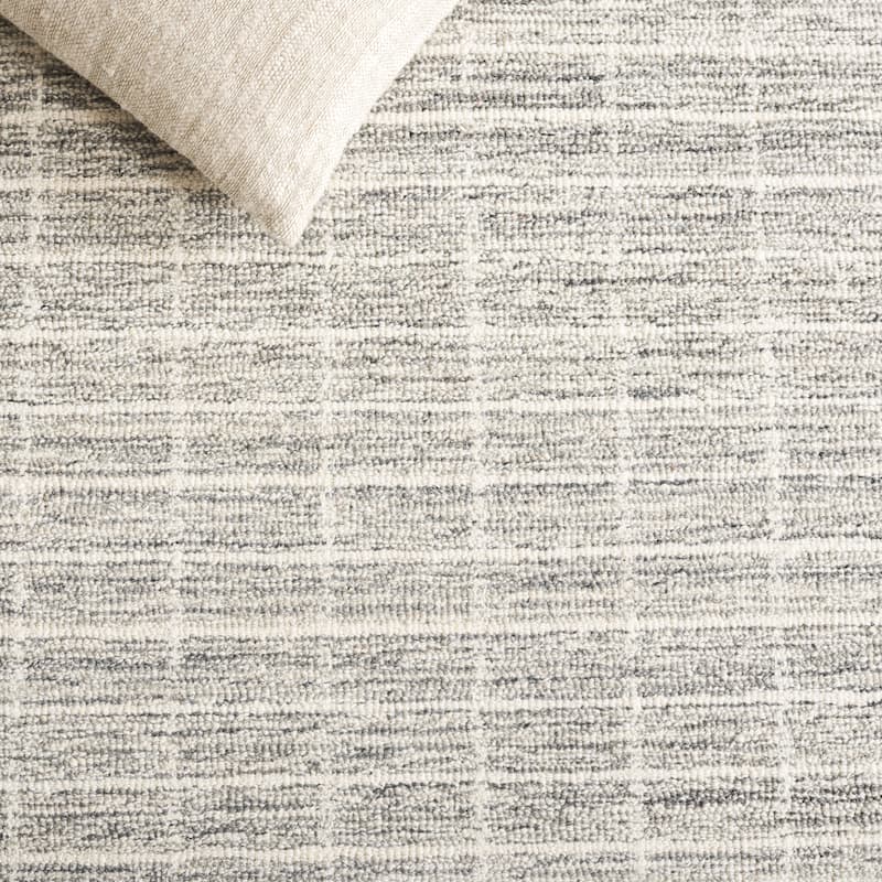 SAFAVIEH Handmade Ebony Peigi Contemporary Wool Rug