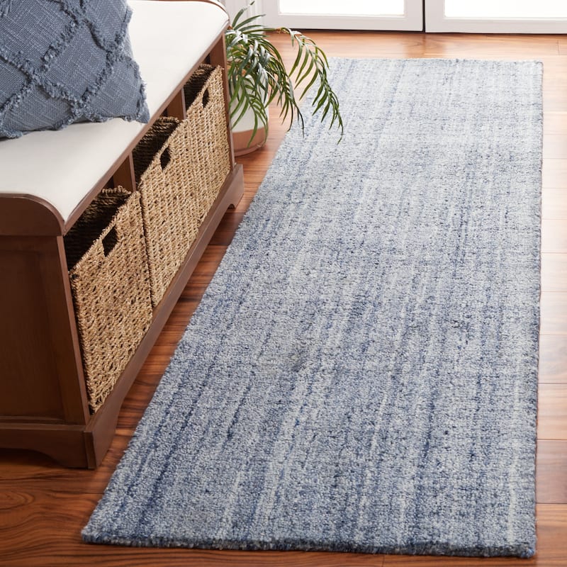 SAFAVIEH Handmade Abstract Cliff Rug - 2'3" x 8' Runner - Ivory/Navy