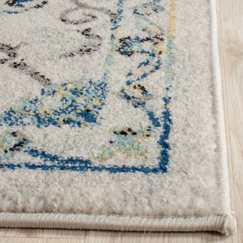 SAFAVIEH Evoke Annamari Distressed Vintage Boho Rug