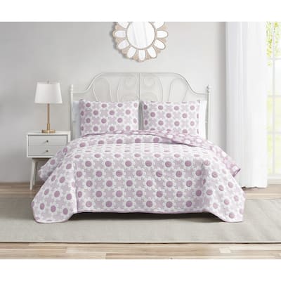 DESIGN STUDIO Daisy Flower Soft Matelasse Jacquard Quilt Set
