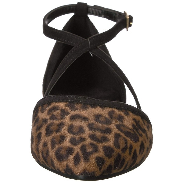 aerosoles closed toe sandals