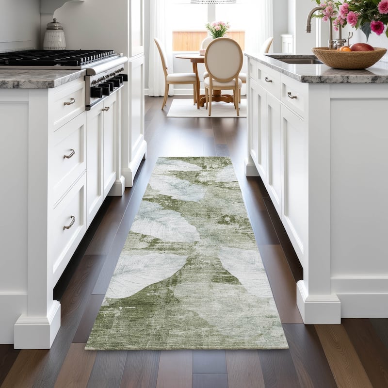 Machine Washable Indoor/Outdoor Modern Leaf Chantille Rug