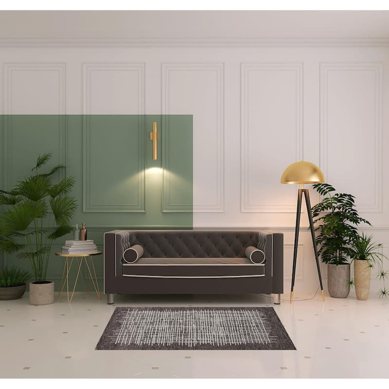 Wixo Stain Resistant Area Rug By HomeRoots - 4' x 6'