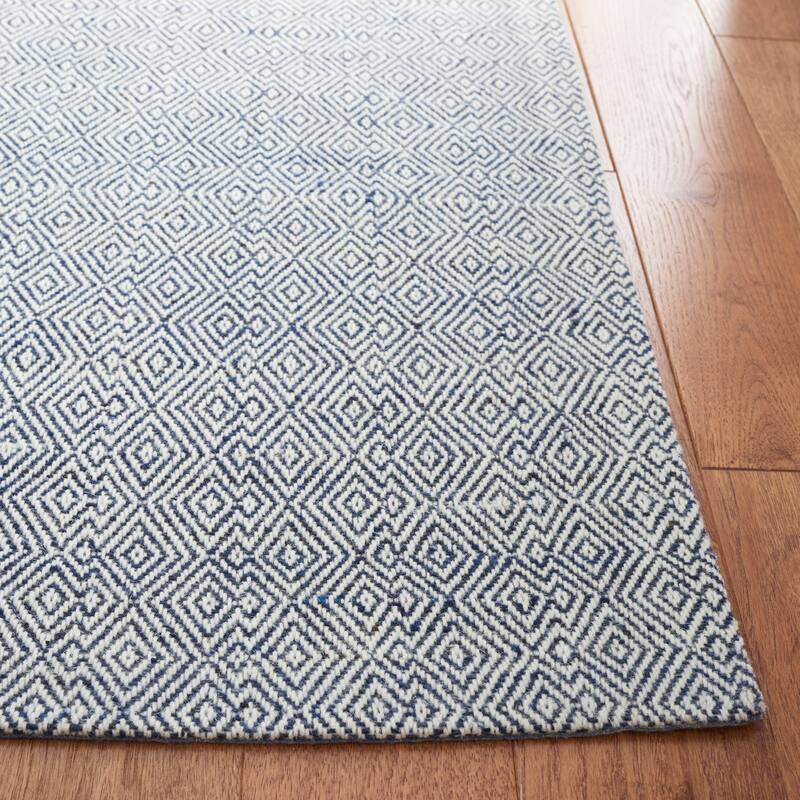 Martha Stewart by SAFAVIEH Madelon Geometric Wool Rug