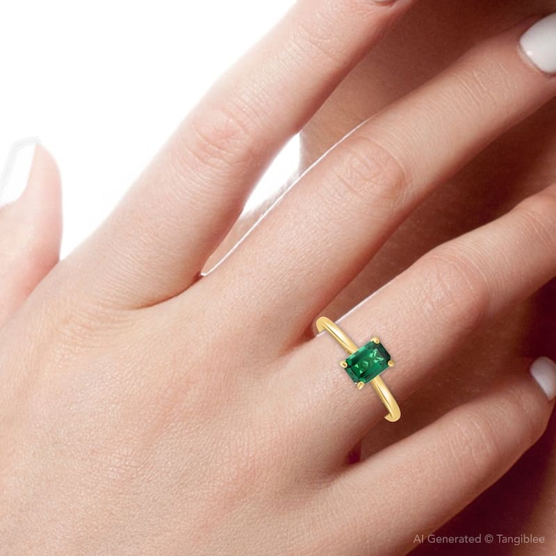 1Ct Emearald Solitaire Ring Yellow Gold Lab Grown