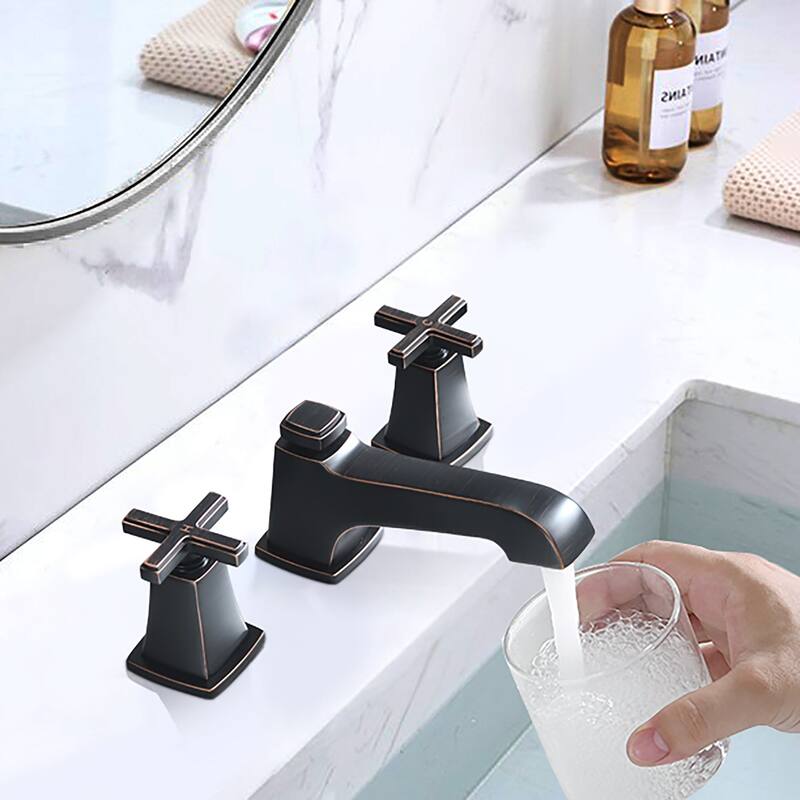 Double Handle Widespread Bathroom Faucet