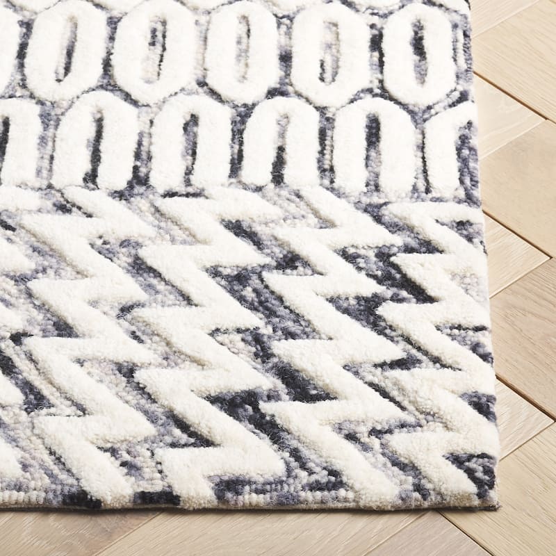 SAFAVIEH Handmade Ebony Fanette Modern & Contemporary Wool Rug