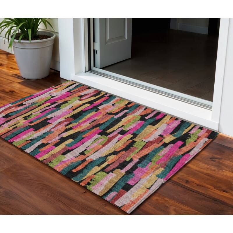 HomeRoots Striped Transitional Rectangle Outdoor Rug - 3' x 5'