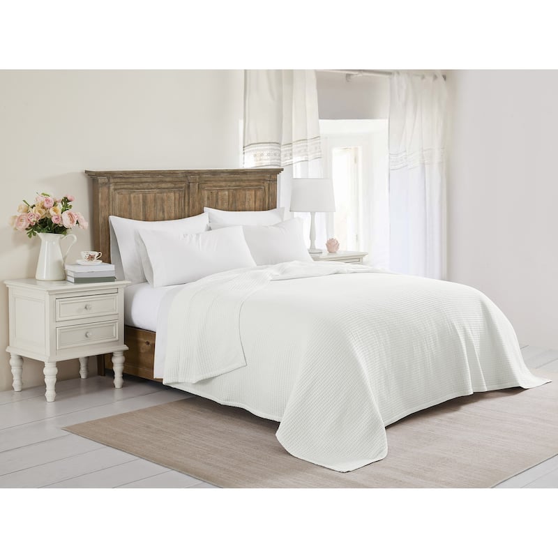 The Farmhouse by Rachel Ashwell Cotton Waffle Blanket and Throw