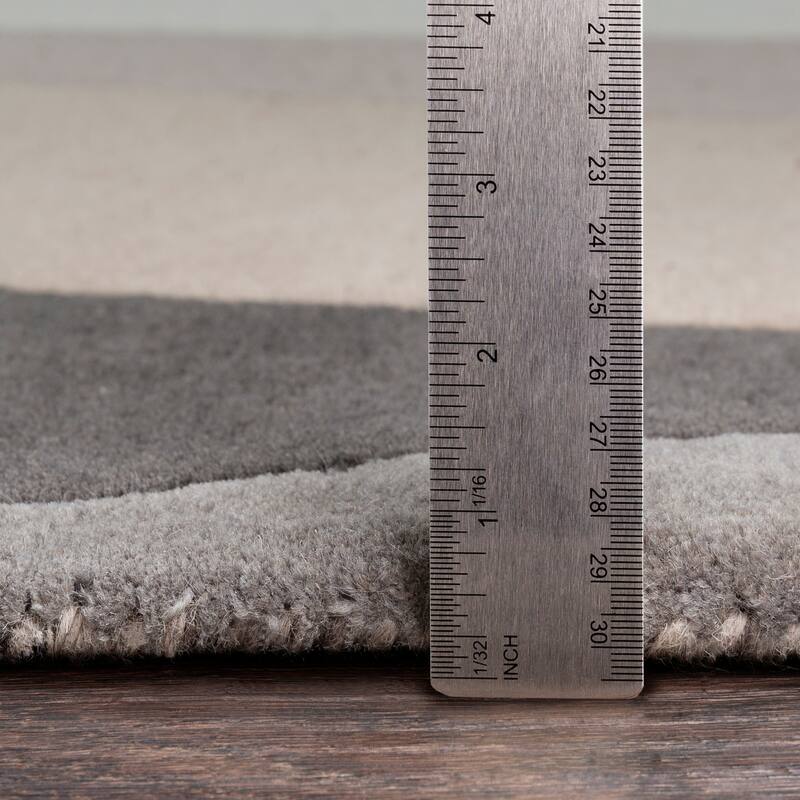 Livabliss Ivarshyttan Modern Area Rug