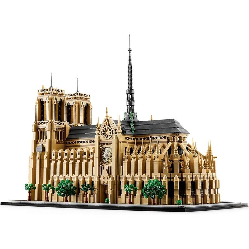 Architecture Notre Dame de Paris Building Set, 4383 Parts, Age 18+