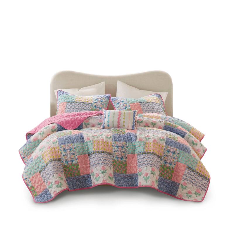 Intelligent Design Nellie Quilt Set