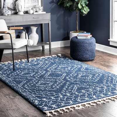 Nuloom Vasiliki Moroccan Shag Tasseled Area Rug