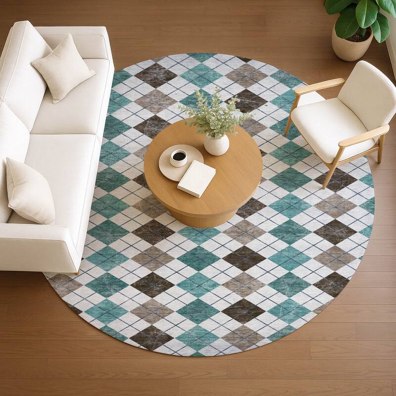 Machine Washable Indoor/ Outdoor Modern Argyle Chantille Rug