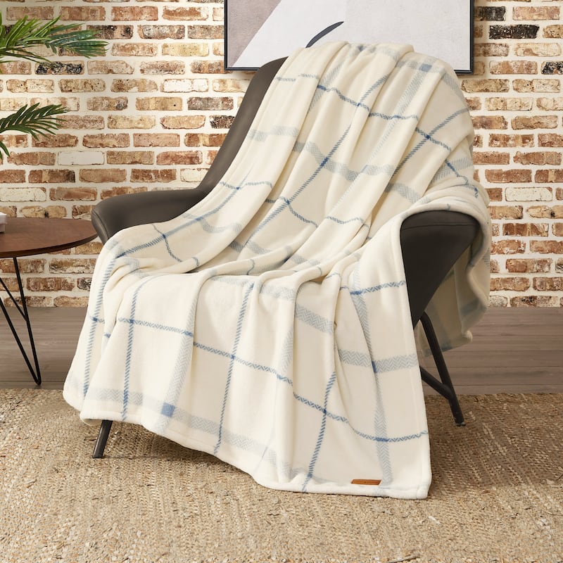 Lucky Brand Palmdale Throws Plush 50" x 70" Throw Blanket