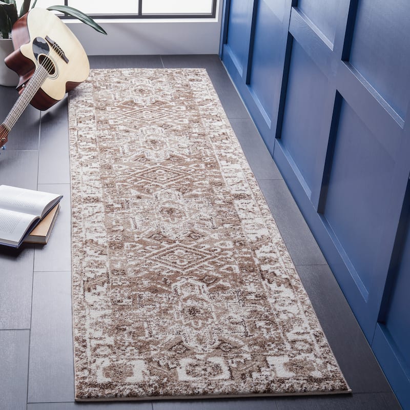 SAFAVIEH Vintage Hamadan Vina Oriental Rug - 2'3" x 12' Runner - Brown/Ivory