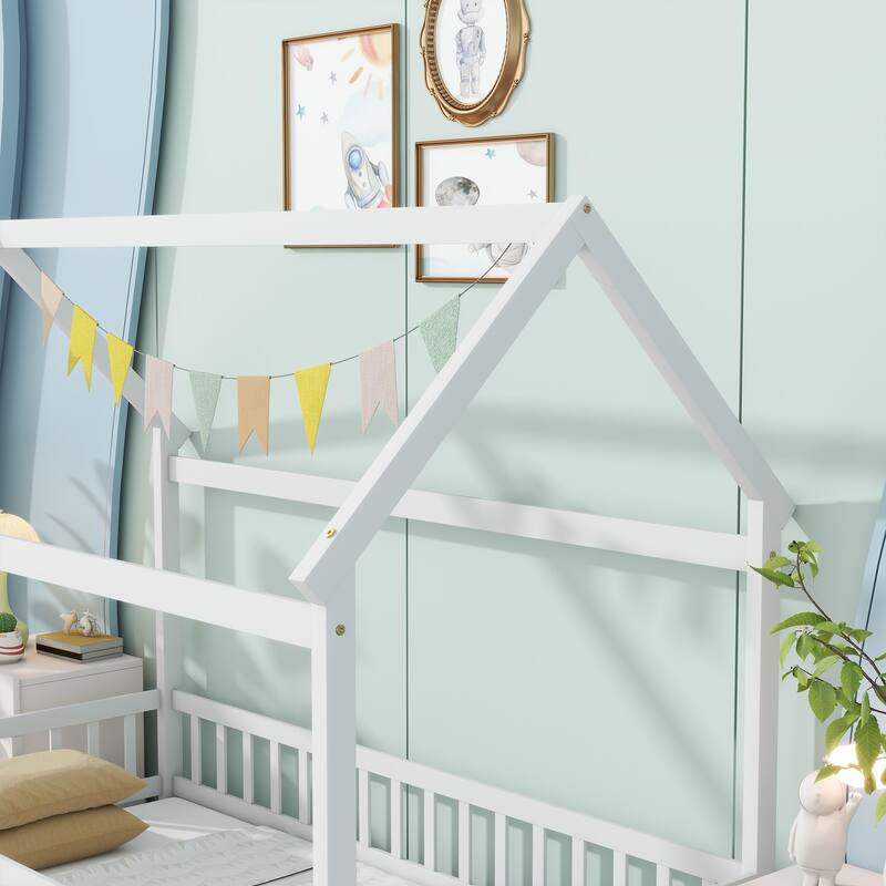 House Floor Wooden Bed with Roof Frame