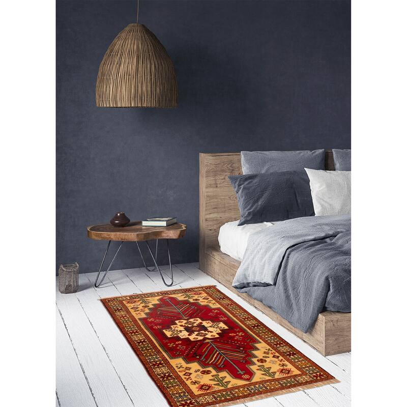 ECARPETGALLERY Hand-knotted Melis Red Wool Rug - 3'11 x 6'5