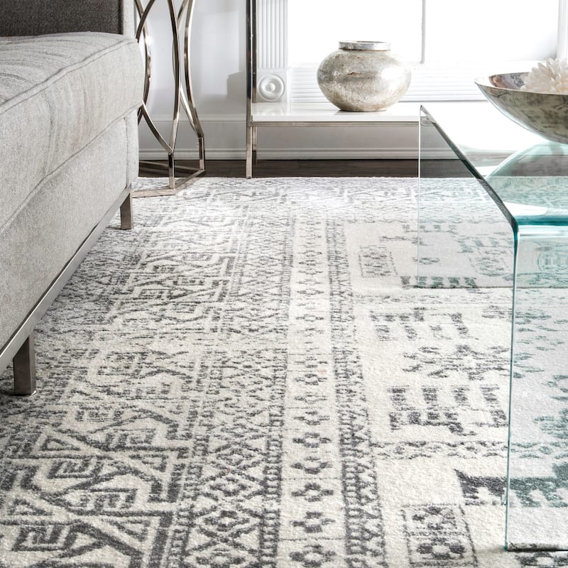 Nuloom Vintage Lorena Tribal Area Rug