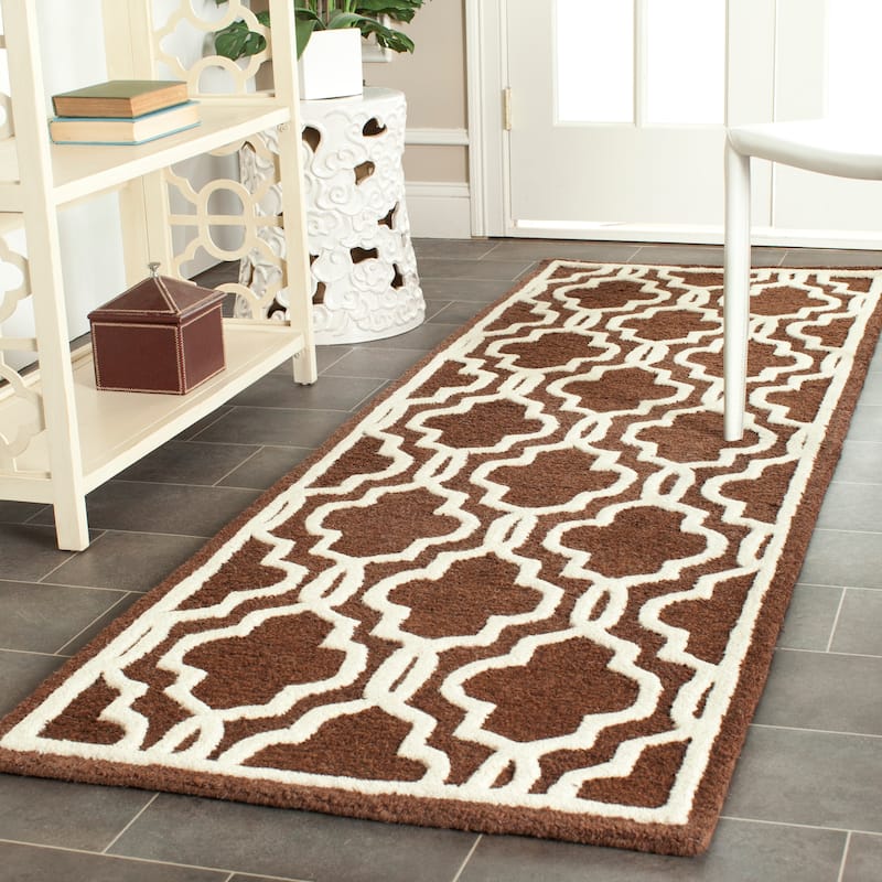 SAFAVIEH Handmade Cambridge Philine Geometric Wool Rug - 2'6" x 6' Runner - Dark Brown/Ivory