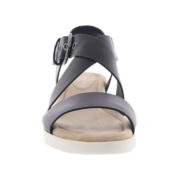 easy spirit gladiator sandals