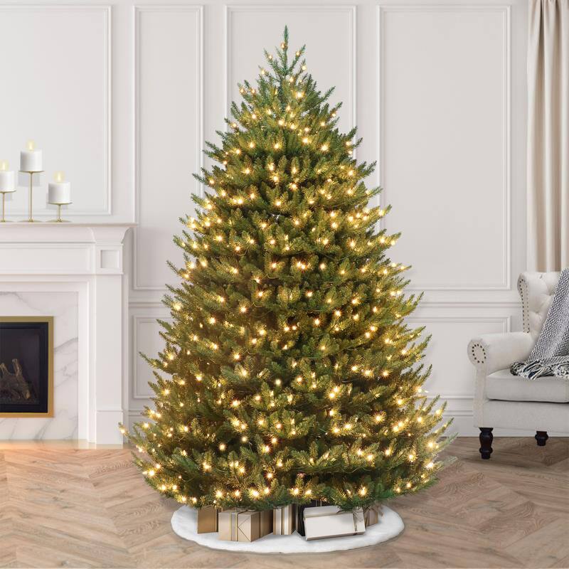 Puleo International 7.5' Canadian Balsam Fir Artificial Tree - N/A - Green