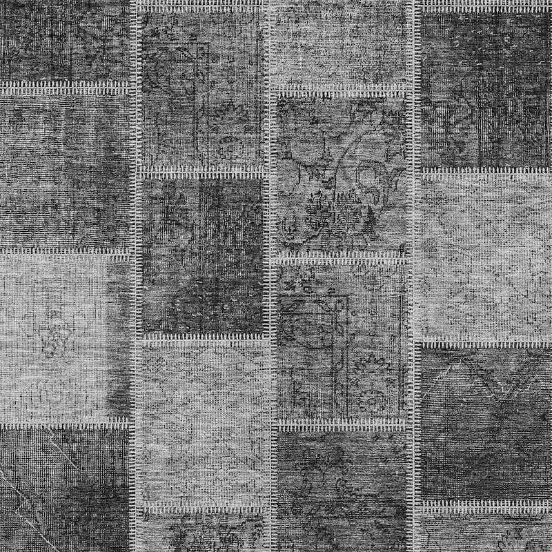 HomeRoots Patchwork Transitional Rectangle Outdoor Rug