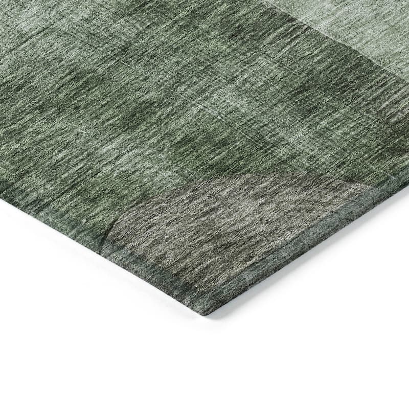 Machine Washable Indoor/ Outdoor Abstract Geo Chantille Rug
