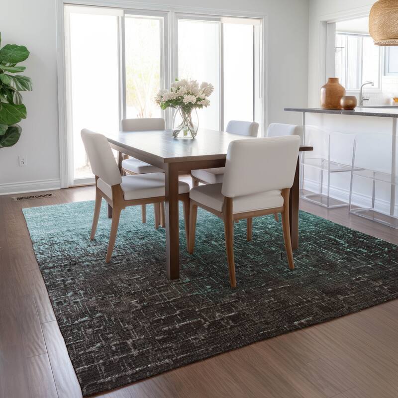 Machine Washable Indoor/ Outdoor Ombre Texture Chantille Rug