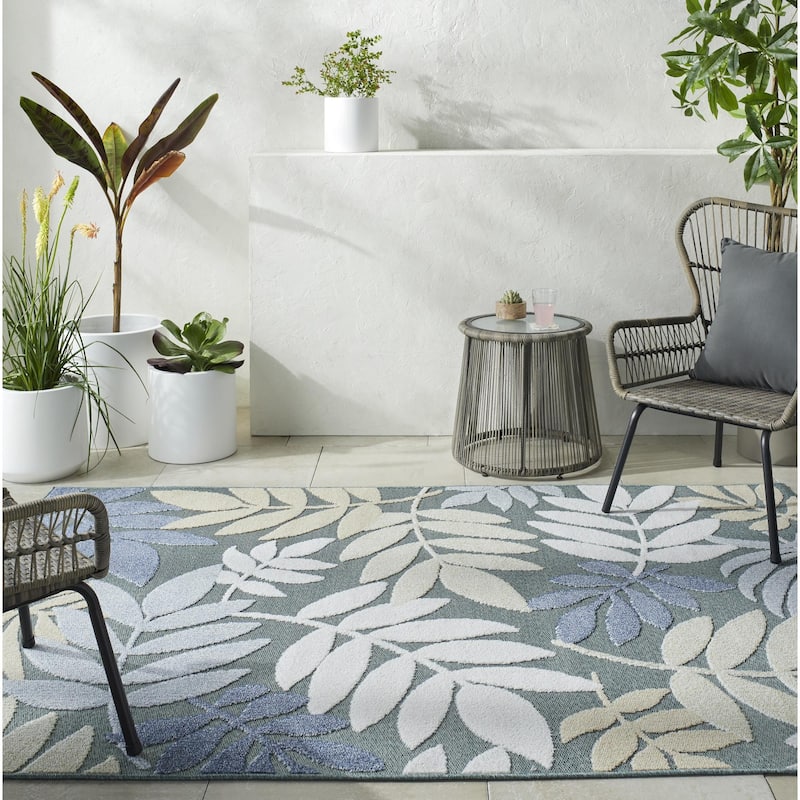 Livabliss Lakeside Coastal Floral Outdoor Area Rug - Green/Multi - 2' x 2' 11"